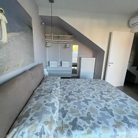 Ferienhaus Polinesia 7 *