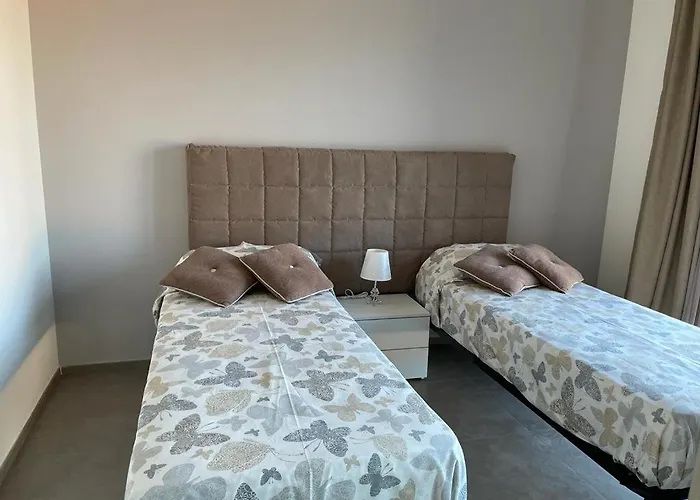 Polinesia 7 Hébergement de vacances *